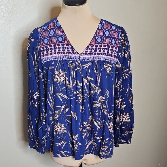 Anthropologie XS Blue Indigo Embroidered Floral Print Relaxed Blouse - Picture 2 of 7